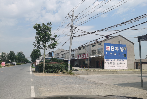 万州如何能保证墙体广告的醒目性？